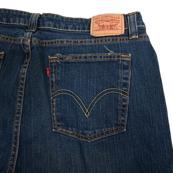 Levi's Women's 515 Boot Cut Jean Size 20 Medium - Picture 7 of 10